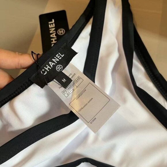 <AUTHENTIC>CHANEL Swimsuit - Picture 2 of 8